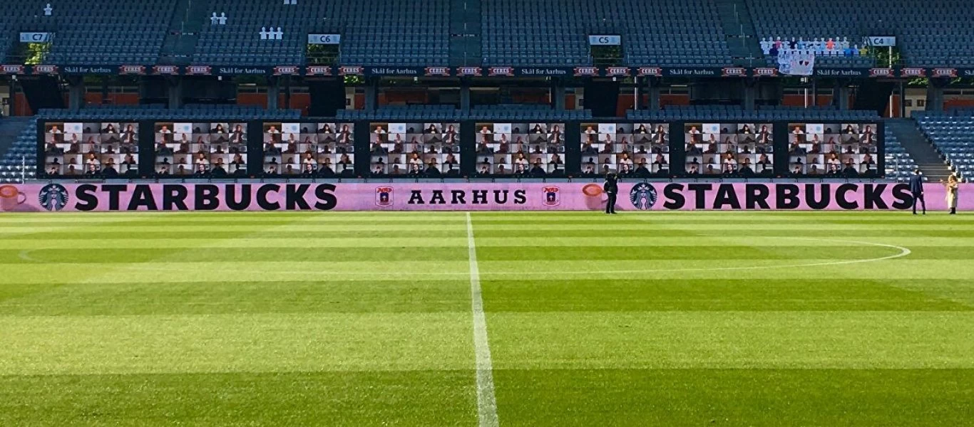 Γκάφα από τις λίγες με εικονική εξέδρα: H Λιντς έβαλε στις κερκίδες της τον... Οσάμα Μπιν Λάντεν! (φωτο)